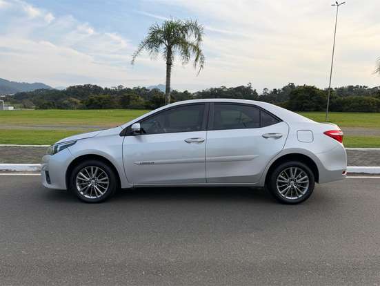 TOYOTA-COROLLA-2016