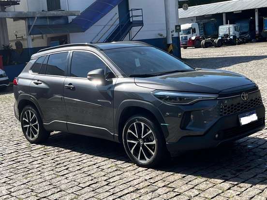 TOYOTA-COROLLA CROSS-2024