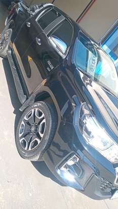TOYOTA-HILUX-2019