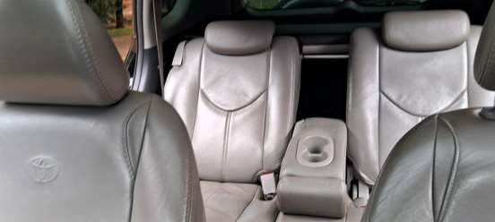 TOYOTA-RAV4-2.4 4X4 16V GASOLINA 4P AUTOMÁTICO TOYOTA-RAV4-2008