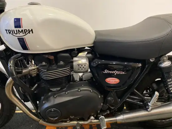 TRIUMPH-STREET TWIN TRIUMPH-STREET TWIN-2018