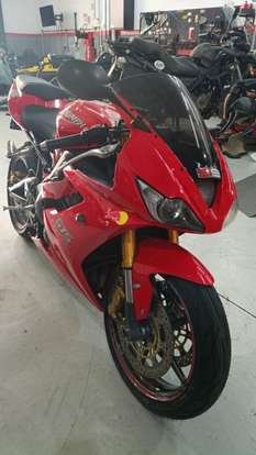 TRIUMPH-DAYTONA 675-2009