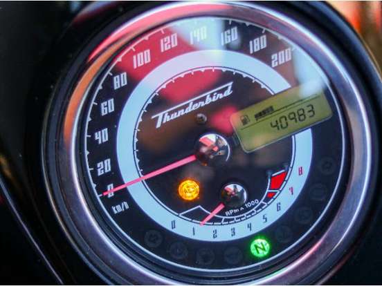TRIUMPH-THUNDERBIRD STORM ABS TRIUMPH-THUNDERBIRD STORM ABS-2014