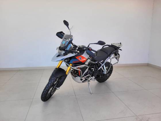 TRIUMPH TIGER 900 RALLY PRO 