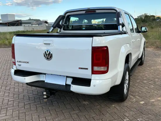 VOLKSWAGEN-AMAROK-2.0 COMFORTLINE 4X4 CD 16V TURBO INTERCOOLER DIESEL 4P AUTOMÁTICO VOLKSWAGEN-AMAROK-2019