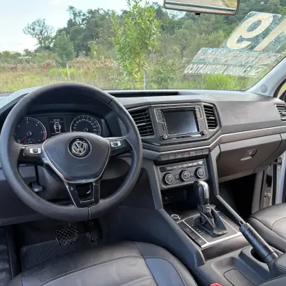 VOLKSWAGEN-AMAROK-2019