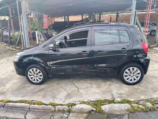 VOLKSWAGEN-FOX-1.0 MI 8V FLEX 4P MANUAL VOLKSWAGEN-FOX-2013