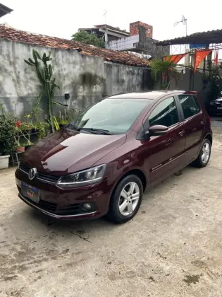 VOLKSWAGEN FOX 1.0 MPI COMFORTLINE 12V FLEX 4P MANUAL VOLKSWAGEN FOX 1.0 MPI COMFORTLINE 12V FLEX 4P MANUAL
