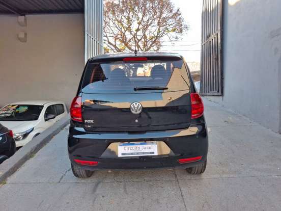 VOLKSWAGEN-FOX-1.0 MI 8V FLEX 4P MANUAL VOLKSWAGEN-FOX-2014