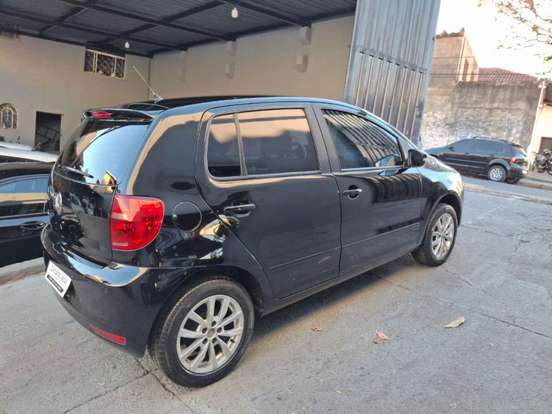VOLKSWAGEN-FOX-1.0 MI 8V FLEX 4P MANUAL VOLKSWAGEN-FOX-2014