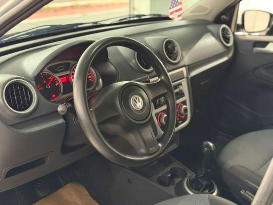 VOLKSWAGEN-GOL-2011