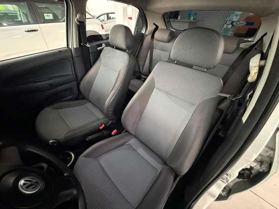VOLKSWAGEN-GOL-1.6 MI 8V FLEX 4P MANUAL G.V VOLKSWAGEN-GOL-2011