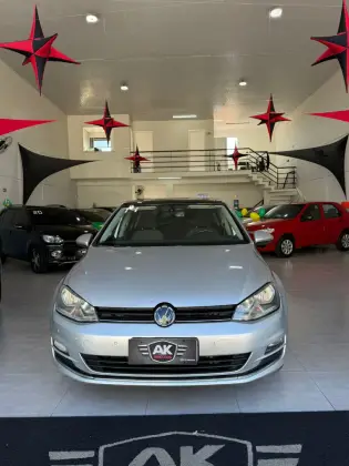 VOLKSWAGEN GOLF 1.4 TSI HIGHLINE 16V GASOLINA 4P AUTOMÁTICO VOLKSWAGEN GOLF 1.4 TSI HIGHLINE 16V GASOLINA 4P AUTOMÁTICO