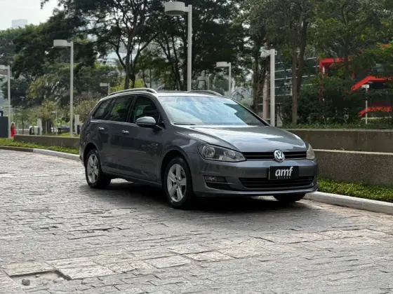 VOLKSWAGEN GOLF 1.4 TSI VARIANT HIGHLINE 16V GASOLINA 4P AUTOMÁTICO