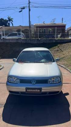 VOLKSWAGEN-GOLF-2002