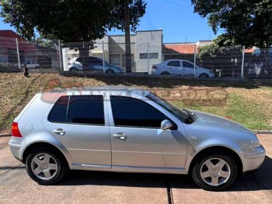 VOLKSWAGEN-GOLF-1.6 MI 8V GASOLINA 4P MANUAL VOLKSWAGEN-GOLF-2002