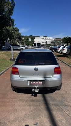 VOLKSWAGEN-GOLF-2002