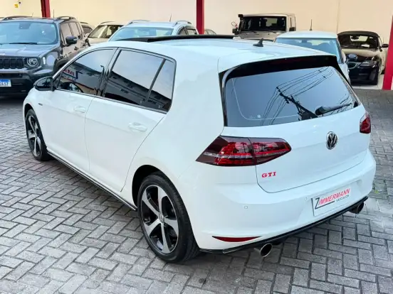 VOLKSWAGEN-GOLF-2.0 TSI GTI 16V 230CV TURBO GASOLINA 4P AUTOMATIZADO VOLKSWAGEN-GOLF-2013