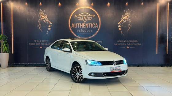 VOLKSWAGEN JETTA 2.0 TSI HIGHLINE 211CV GASOLINA 4P TIPTRONIC