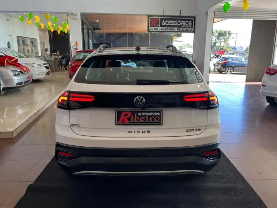 VOLKSWAGEN-NIVUS-1.0 200 TSI TOTAL FLEX HIGHLINE AUTOMÁTICO VOLKSWAGEN-NIVUS-2021