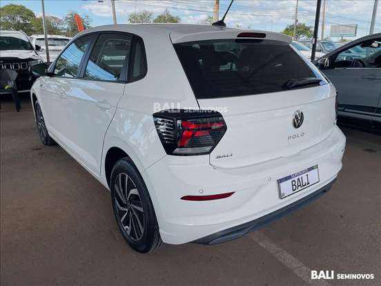 VOLKSWAGEN-POLO-1.0 170 TSI HIGHLINE AUTOMÁTICO VOLKSWAGEN-POLO-2025