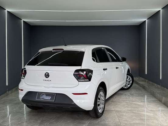VOLKSWAGEN-POLO-2023