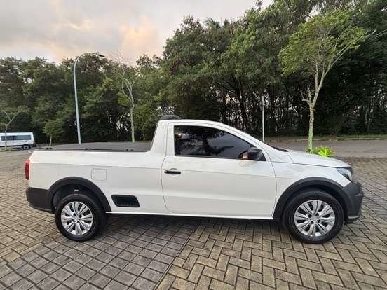 VOLKSWAGEN-SAVEIRO-2022