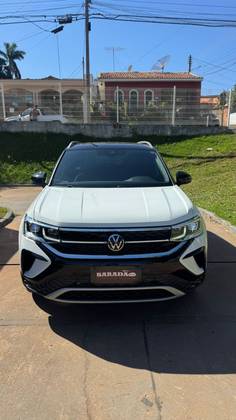 VOLKSWAGEN TAOS 1.4 250 TSI TOTAL FLEX HIGHLINE AUTOMÁTICO