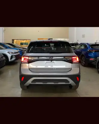 VOLKSWAGEN-T-CROSS-2026