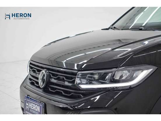 VOLKSWAGEN-T-CROSS-2024