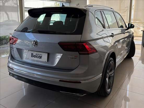 VOLKSWAGEN-TIGUAN-2019