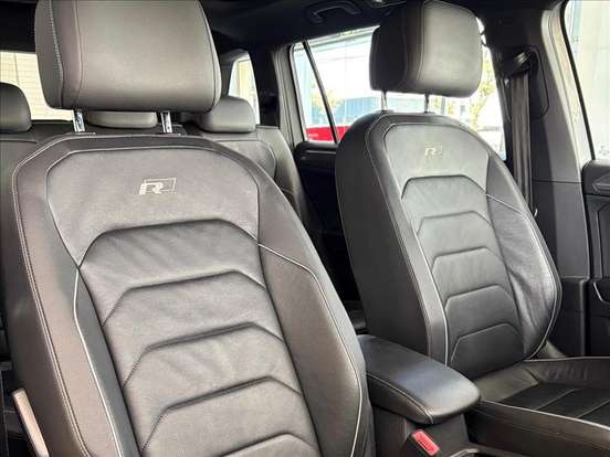 VOLKSWAGEN-TIGUAN-2019