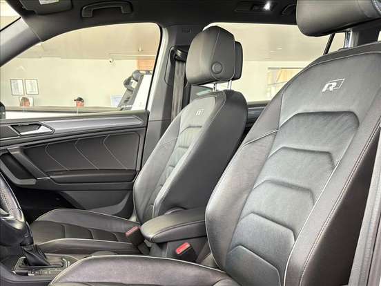 VOLKSWAGEN-TIGUAN-2019