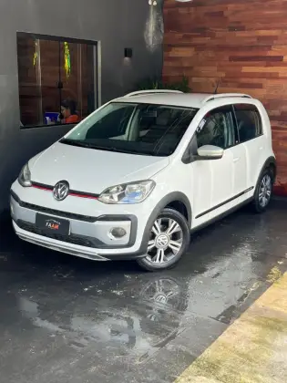 VOLKSWAGEN UP 1.0 TSI HIGH UP 12V FLEX 4P MANUAL VOLKSWAGEN UP 1.0 TSI HIGH UP 12V FLEX 4P MANUAL