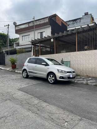 VOLKSWAGEN-FOX-2015