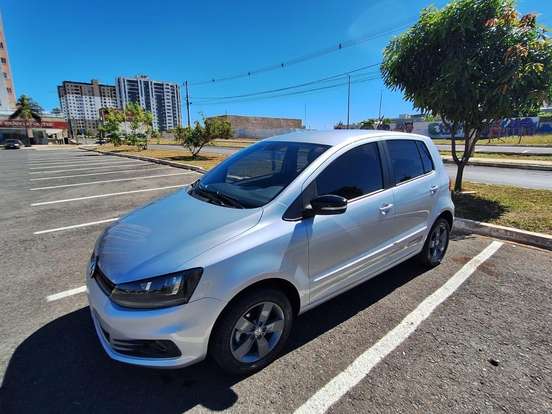 VOLKSWAGEN-FOX-1.6 MSI TOTAL FLEX CONNECT 4P MANUAL VOLKSWAGEN-FOX-2021