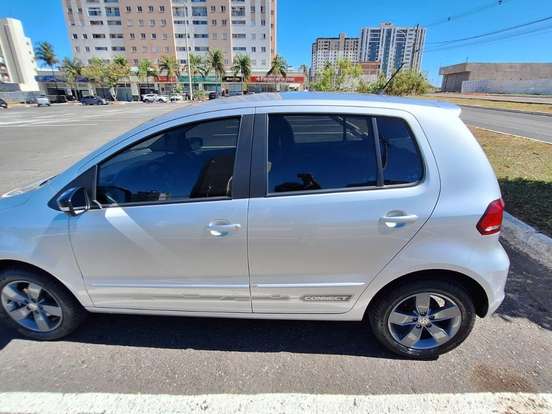 VOLKSWAGEN-FOX-1.6 MSI TOTAL FLEX CONNECT 4P MANUAL VOLKSWAGEN-FOX-2021