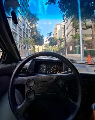 VOLKSWAGEN-GOL-1992