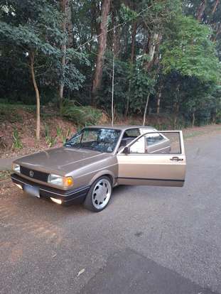 VOLKSWAGEN-GOL-1992