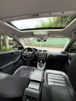 VOLKSWAGEN-JETTA-2016