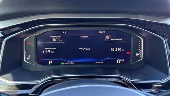 VOLKSWAGEN-POLO-2019