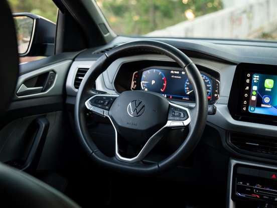 VOLKSWAGEN-T-CROSS-1.0 200 TSI TOTAL FLEX COMFORTLINE AUTOMÁTICO VOLKSWAGEN-T-CROSS-2024