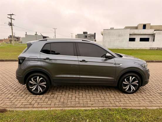 VOLKSWAGEN-T-CROSS-2023
