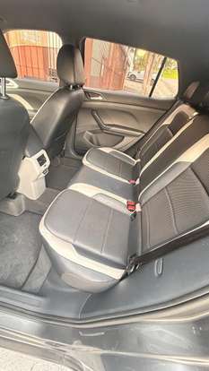 VOLKSWAGEN-T-CROSS-2019