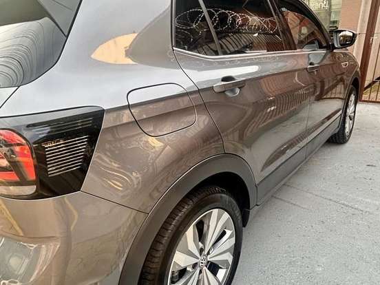 VOLKSWAGEN-T-CROSS-1.4 250 TSI TOTAL FLEX HIGHLINE AUTOMÁTICO VOLKSWAGEN-T-CROSS-2019
