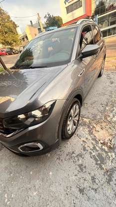VOLKSWAGEN-T-CROSS-2019