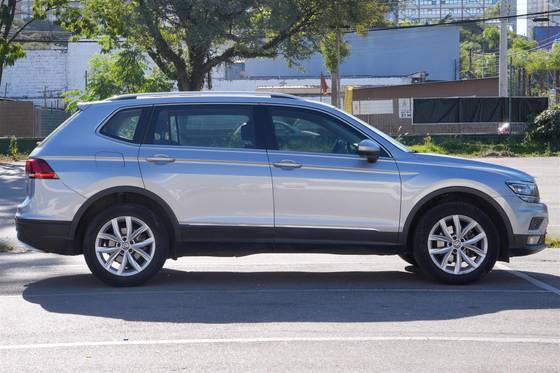 VOLKSWAGEN TIGUAN 1.4 250 TSI TOTAL FLEX ALLSPACE COMFORTLINE TIPTRONIC