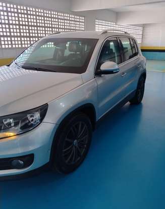 VOLKSWAGEN-TIGUAN-2.0 TSI 16V TURBO GASOLINA 4P TIPTRONIC VOLKSWAGEN-TIGUAN-2015