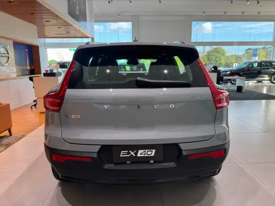 VOLVO-EX40-P6 RECHARGE ELECTRIC PLUS VOLVO-EX40-2027