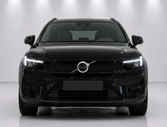 VOLVO-EX40-2026